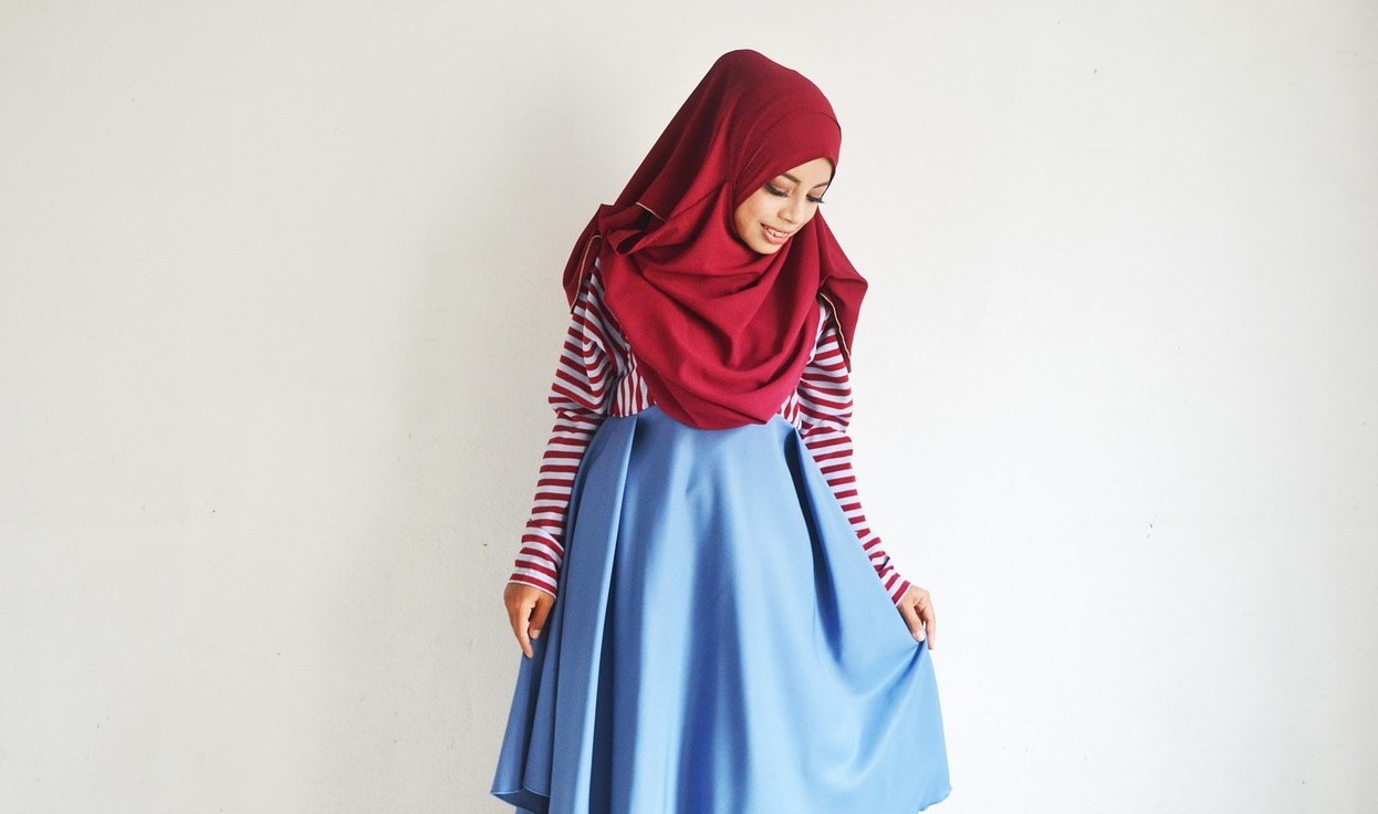 woman with hijab